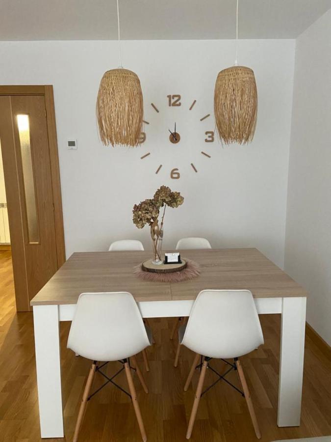 Apartment Con Piscina